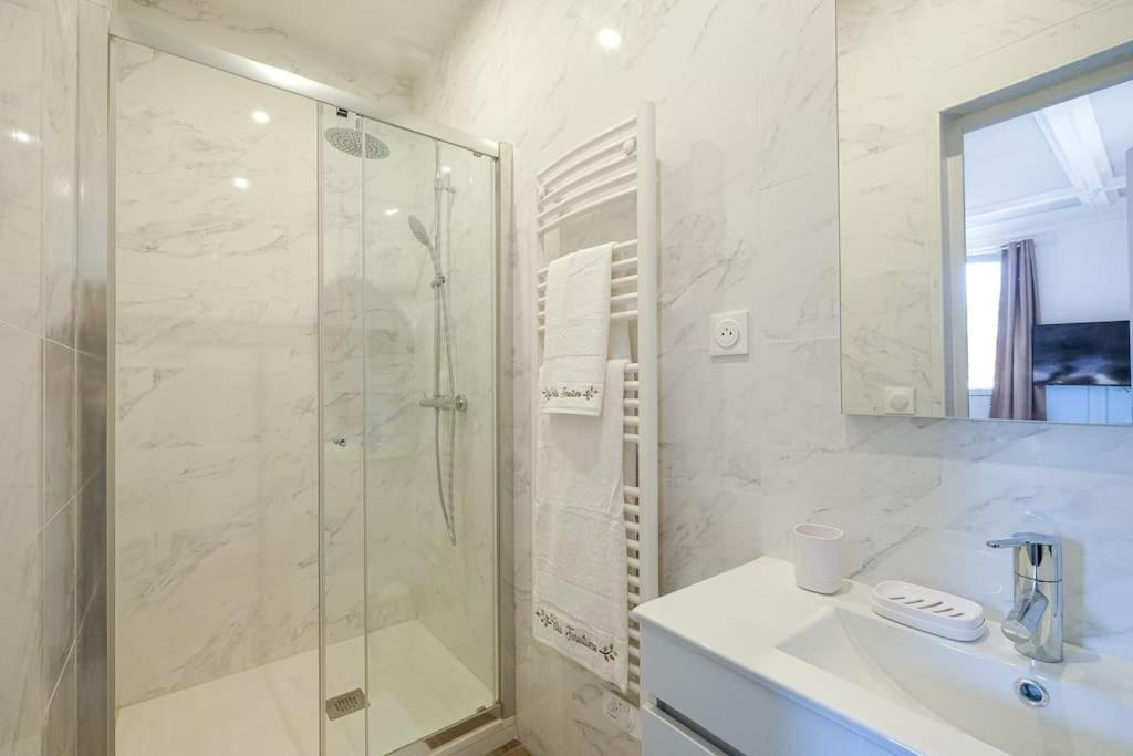 Villa Forestiere Studio Le Chene Quincy-Voisins Экстерьер фото