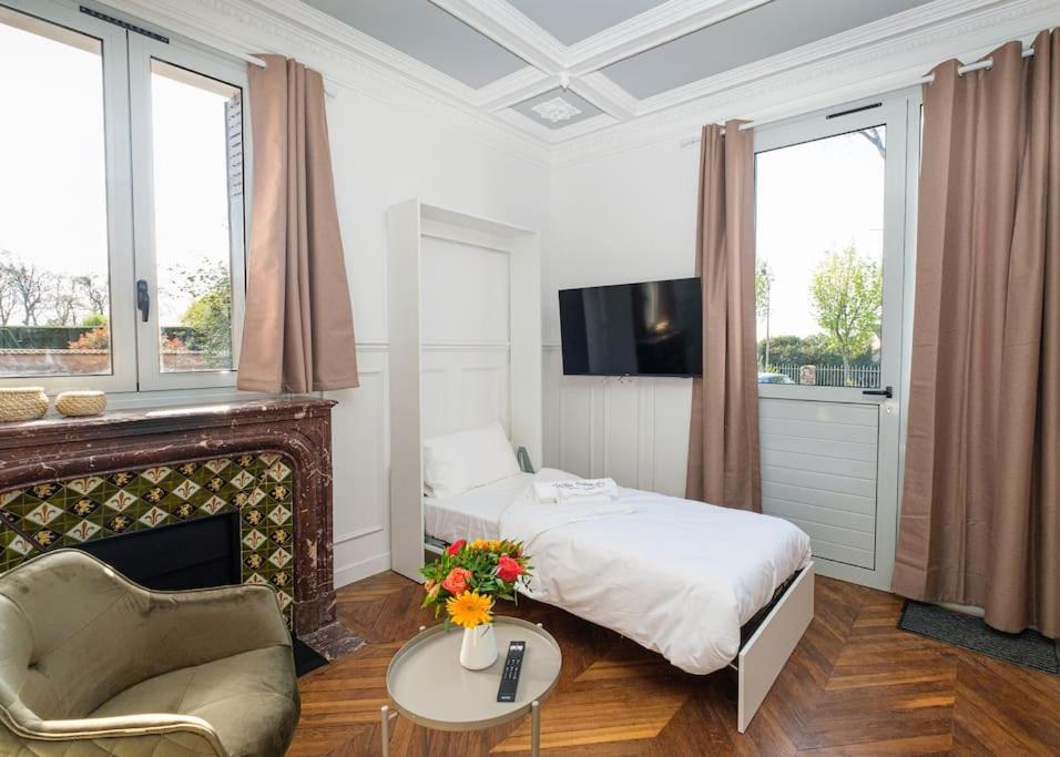 Villa Forestiere Studio Le Chene Quincy-Voisins Экстерьер фото